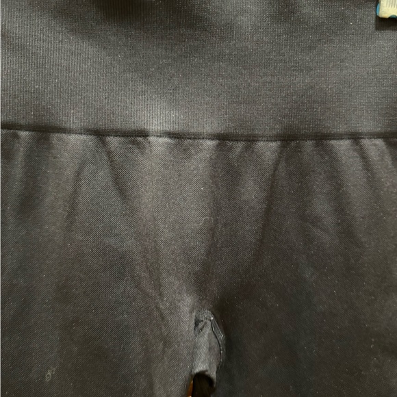 Fabletics and Champion Leggings Bundle, Size XS - Picture 4 of 13